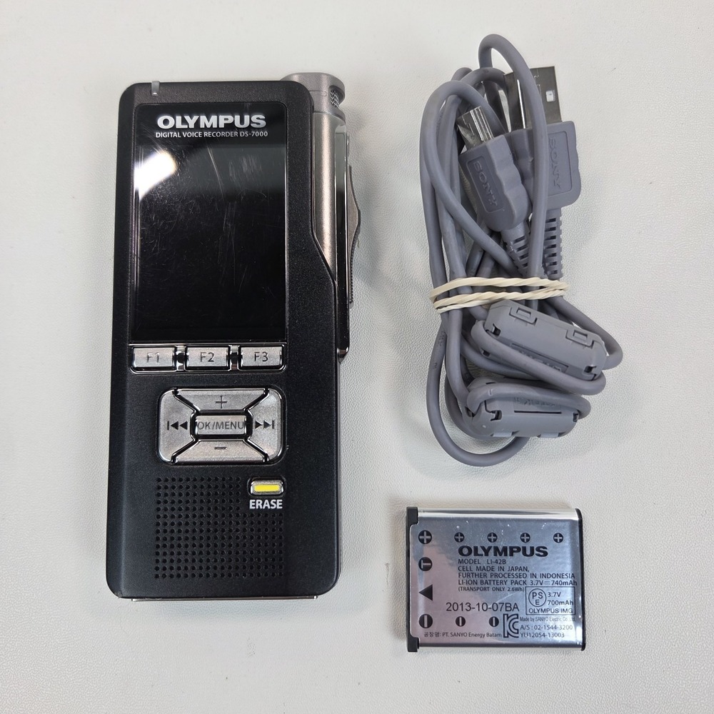Olympus Digital Voice Recorder DS-7000 w/ Genuine Battery & Cable Tested‎